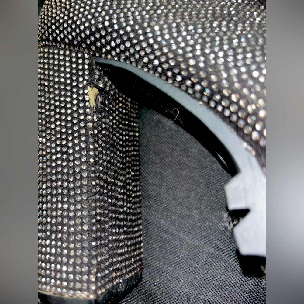 Heeled glitzy boots